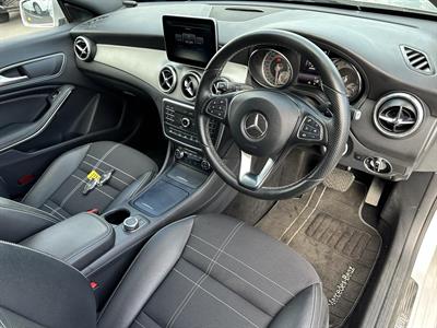 2015 Mercedes-Benz Cla180 - Thumbnail